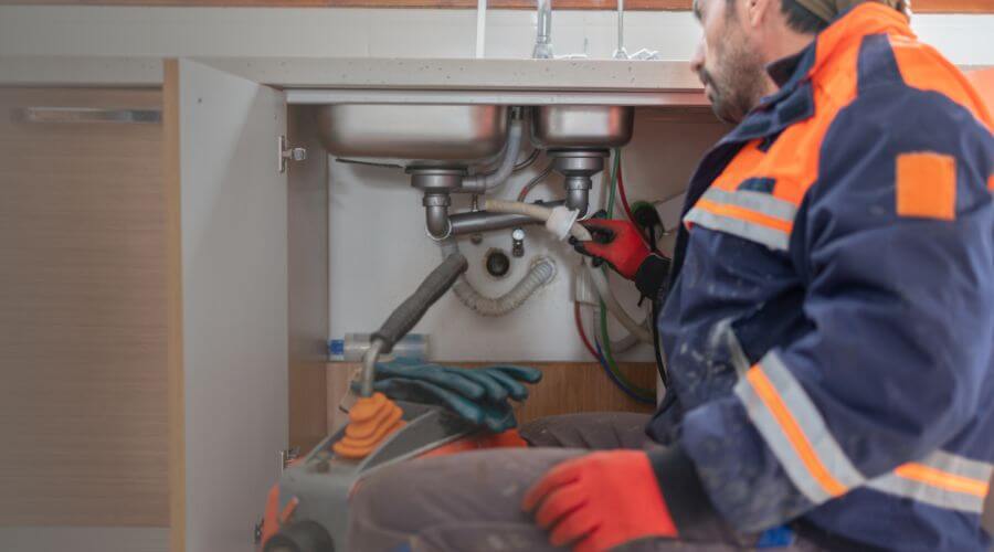 Expert burst pipe repair services in Alto, MI